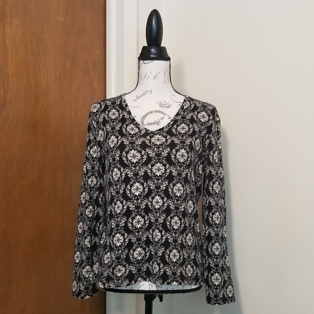 Jones New York SIG. LongSleeve Vneck Damask Top